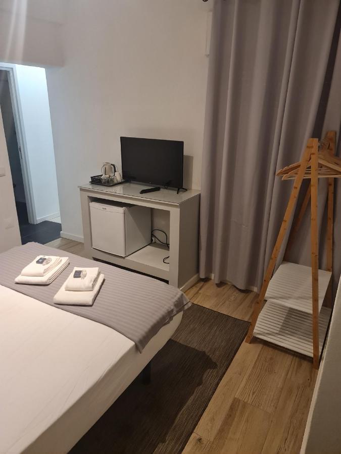 Lacus Ocean Lagos Bilik gambar